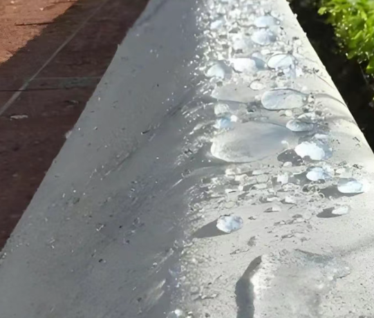 赫章硅烷浸渍涂料在混凝土保护中的应用